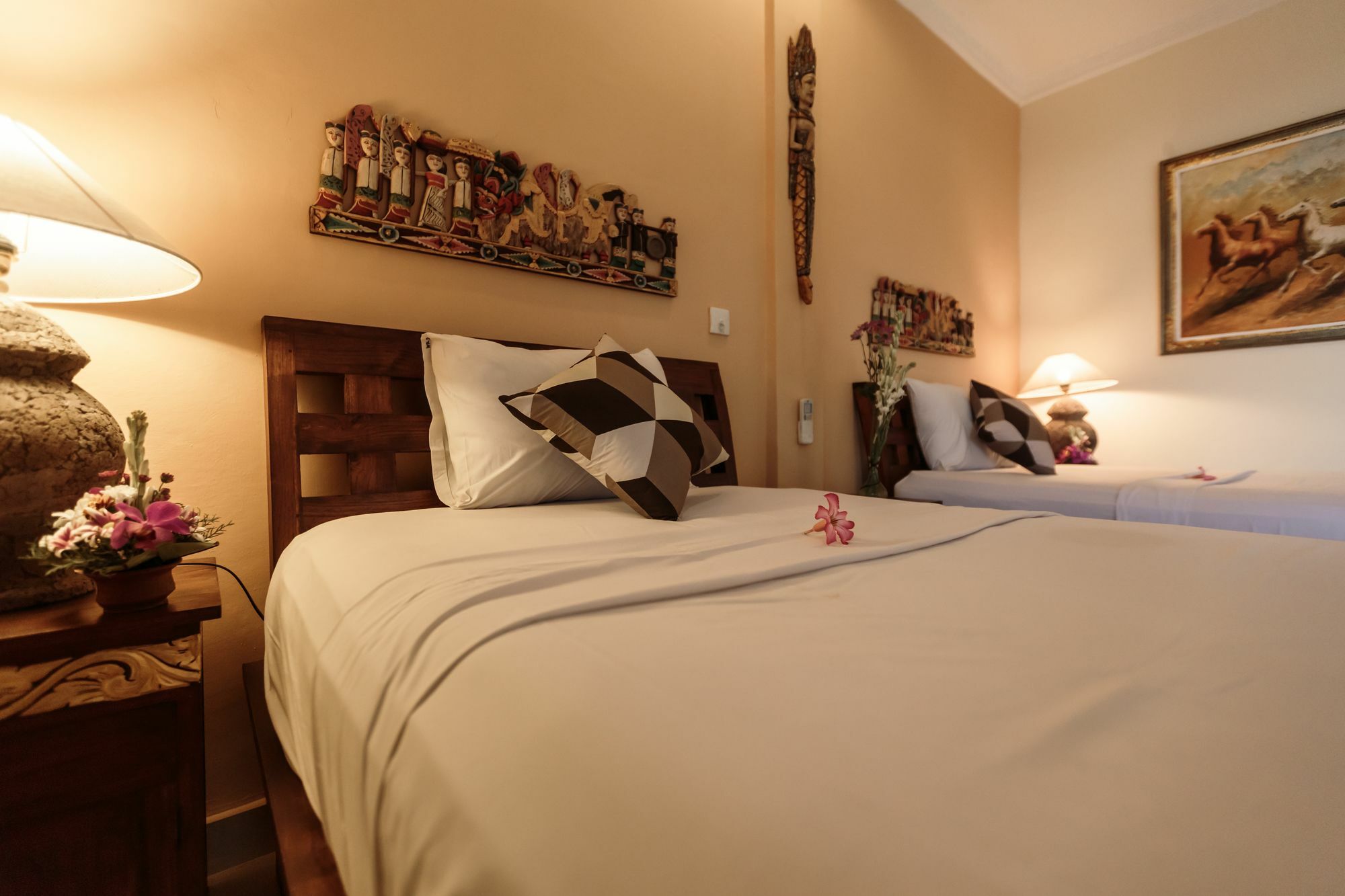 Warji House 2 Bisma Hotel Ubud  Bagian luar foto
